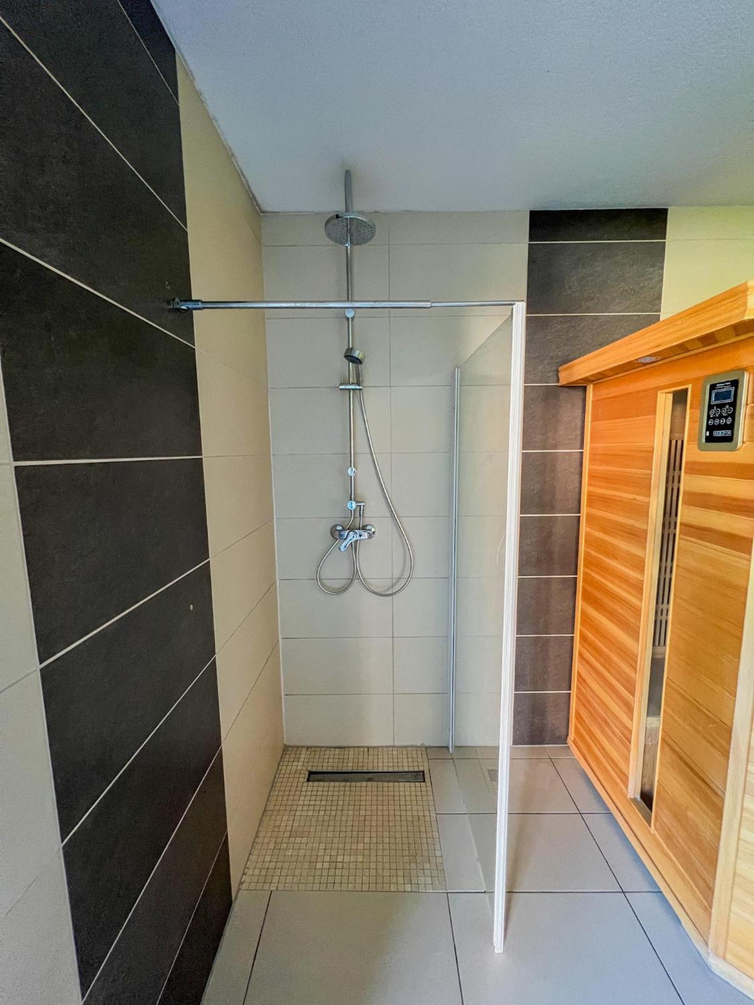Relax Premium Wellness * Siófok